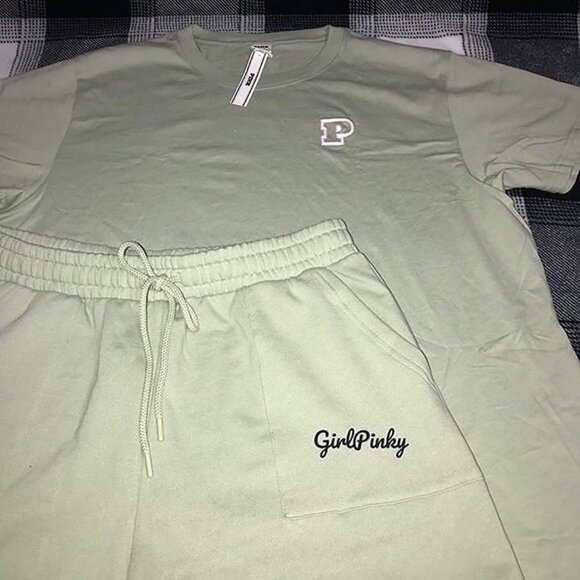 VS PINK IVY FLEECE CLASSIC FIT SHORTS & CAMPUS LOGO TEE IN GARDEN GREEN XS-XXL - Picture 6 of 7